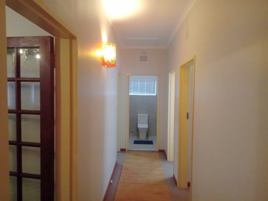 4 Bedroom Property for Sale in Paradise Beach Eastern Cape